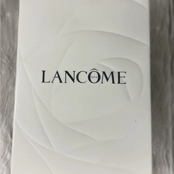 NIB Lancôme Limited Edition CLARIFIQUE BRIGHTENING ROUTINE DISCOVERY SET
